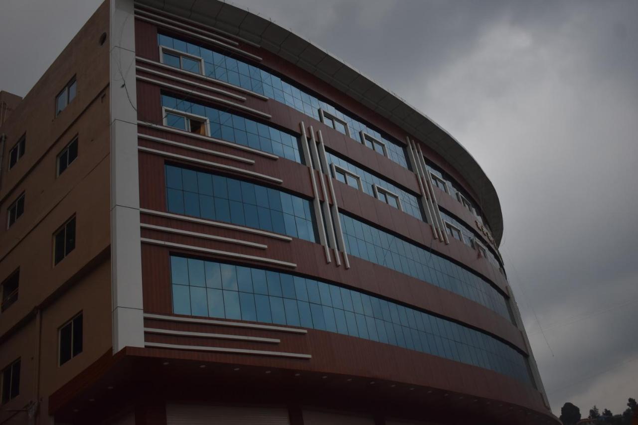 Jai Maa Bhagwati Hotel Pithorāgarh Exterior foto